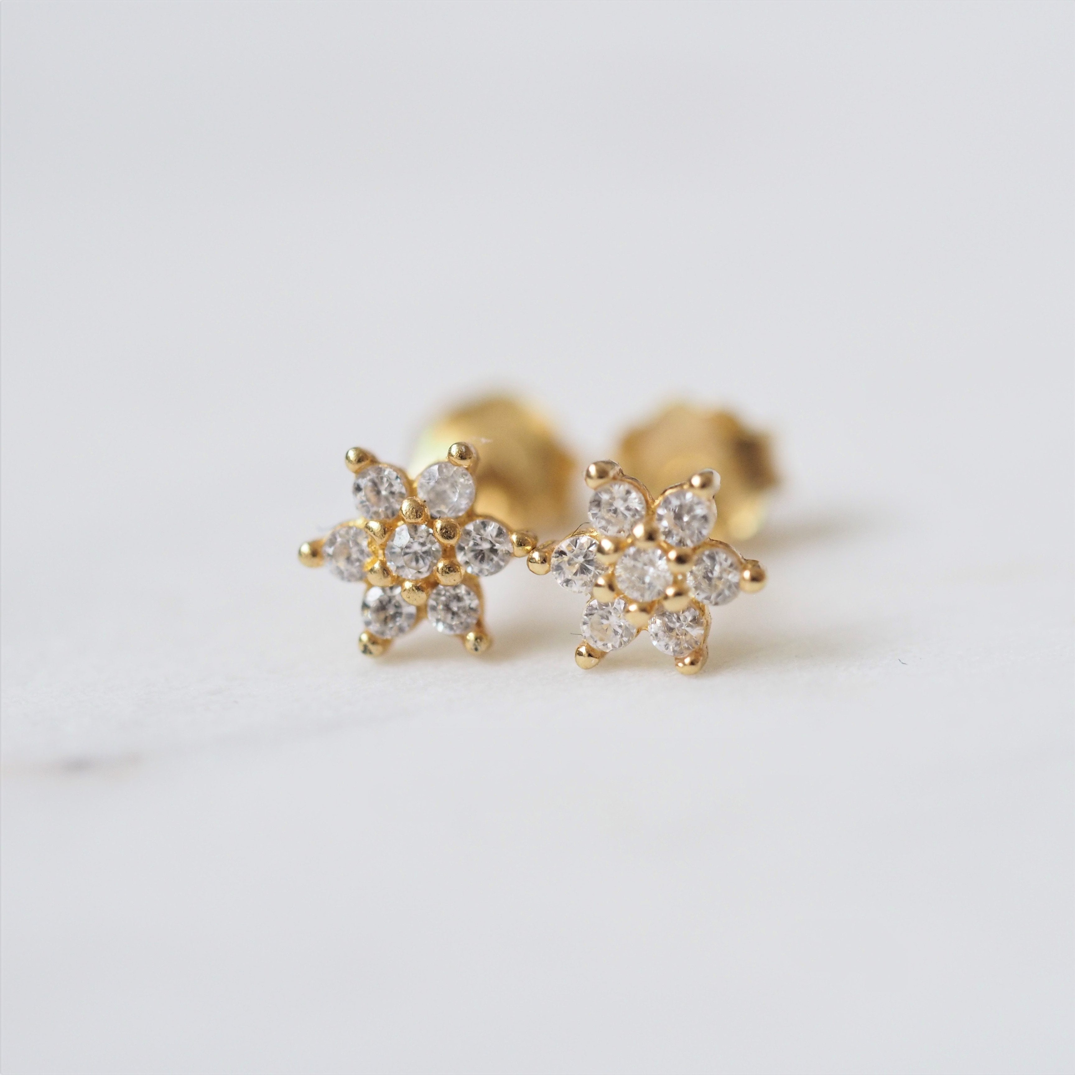 Blossom Stud Earrings - Gold